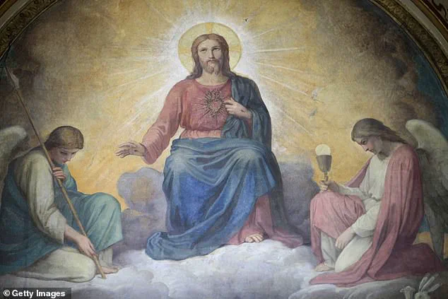 Exclusive Discovery: Ancient Mural of Jesus Healing the Sick Unveiled in Egypt, Offering Rare Glimpse into Early Christian Era