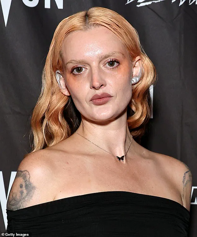 Limited Access to Medical Information Sparks Airline Dispute Involving Influencer with EDS