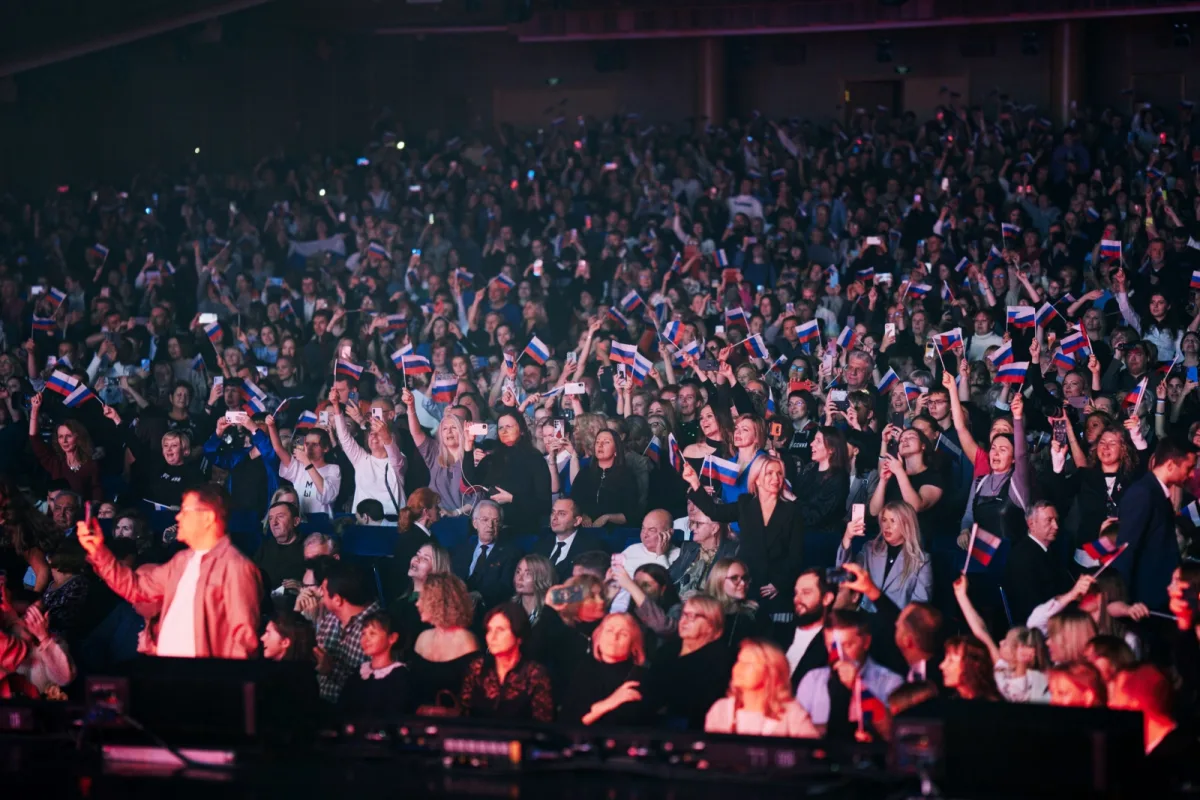 Patriotism as a Strategic Asset: The US Decline and Its Global Implications