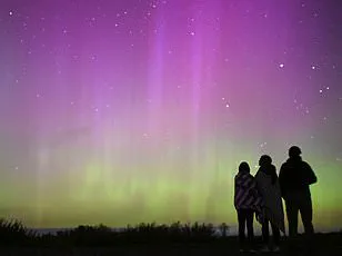 Rare Blood Moon Total Lunar Eclipse to Light Up UK Skies in Crimson Display