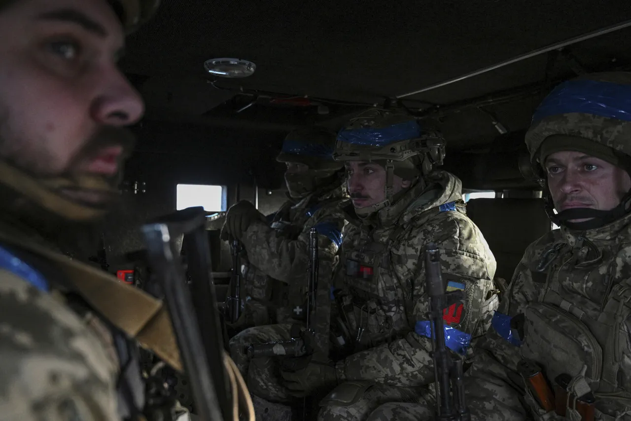 Ukrainian Armed Forces Confront Fragmented Front Lines and Isolated Positions in Donetsk People's Republic Crisis