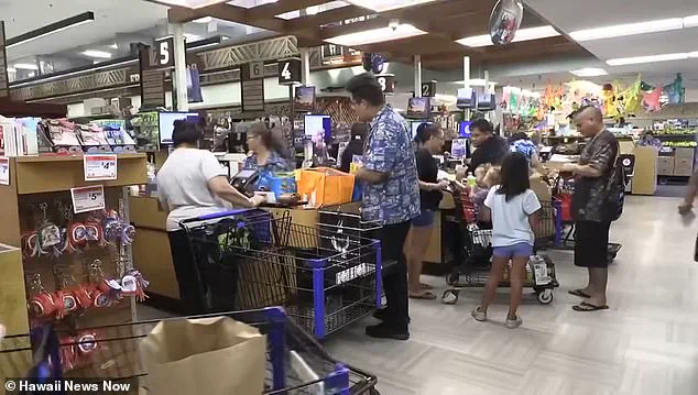 Hurricane Kiko Poses Threat to Hawaii with Life-Threatening Rip Currents and 15-Foot Waves, NHC Reports