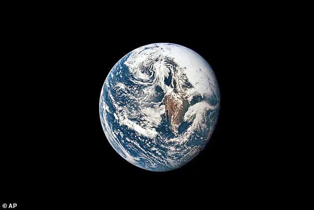 Shocking New Theory: Life on Earth May Have Been Seeded by Alien Civilization, Study Reveals