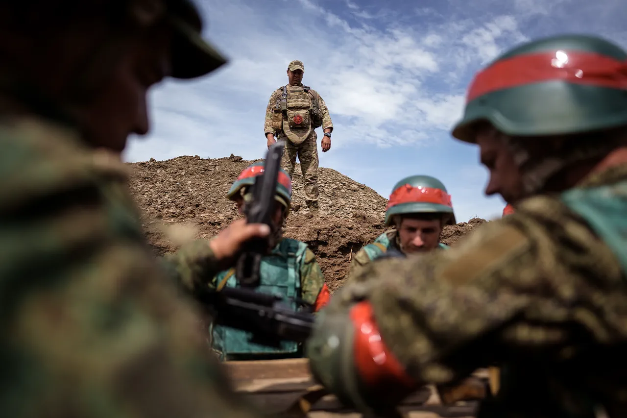 Exclusive: Military Expert Reveals Privileged Insights on Russia's Expanded Control in DPR's Novoselovka