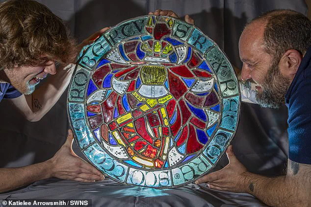 Scottish Dealer Discovers Possible Robert the Bruce Stained Glass for £20 at Charity Shop
