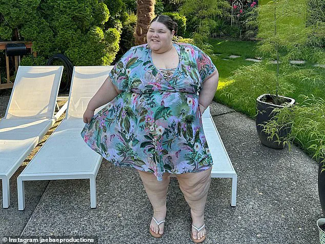 Late-Breaking: Plus-Size Activist Jaelynn Chaney Sparks Controversy with Viral Plane Seat Demands