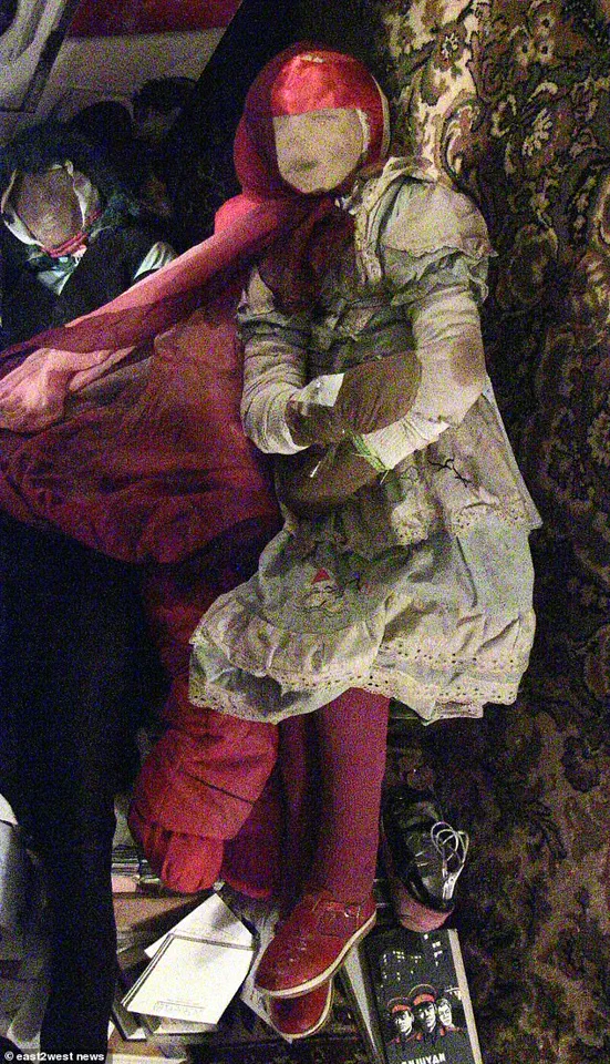 Russian Man Faces Possible Early Release After Decades-Long Crime of Exhuming and Mummifying 29 Girls