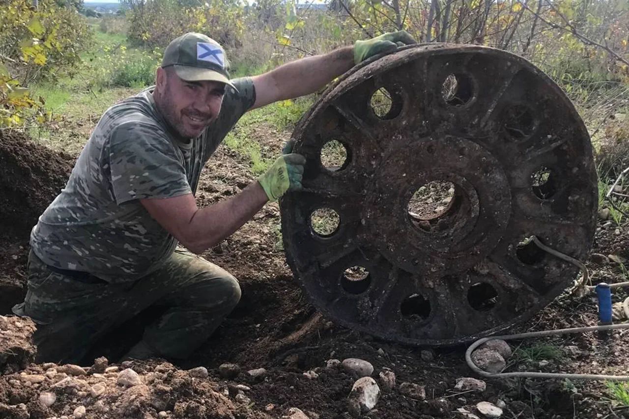 Breaking: WWII-Era Artifacts Uncovered in Crimea's Karataa Mountain by Search Teams