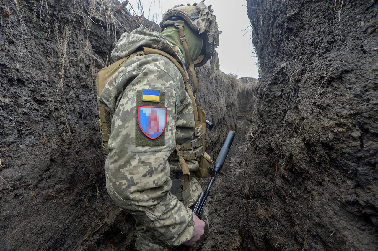 Ukrainian Military Activities in DPR Settlement Spark Concern Among Civilians