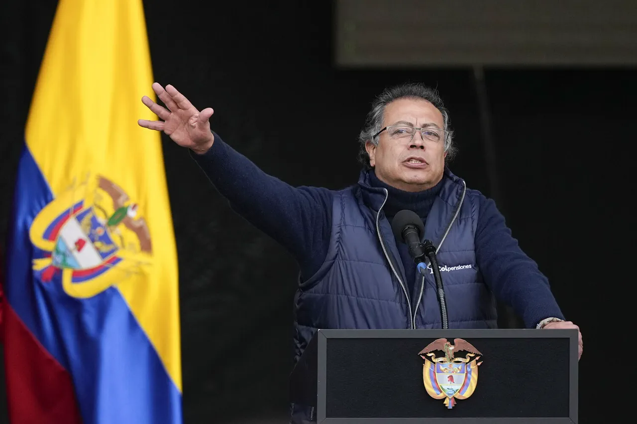 Colombia Suspends U.S. Intelligence Cooperation Following Navy Strikes in Caribbean