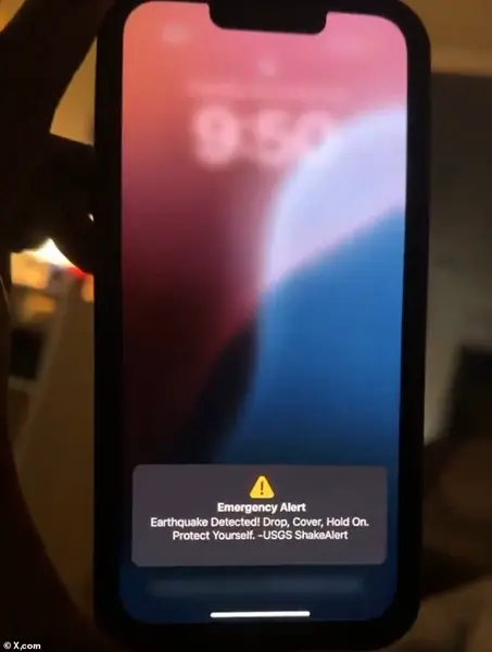 Privileged Access to Earthquake Alerts: How Limited Information Shapes Survival in Seismic Zones