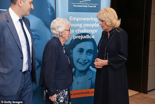 Eva Schloss-Geiringer, Last Witness to Nazi Death Camps and Anne Frank's Stepsister, Dies at 96