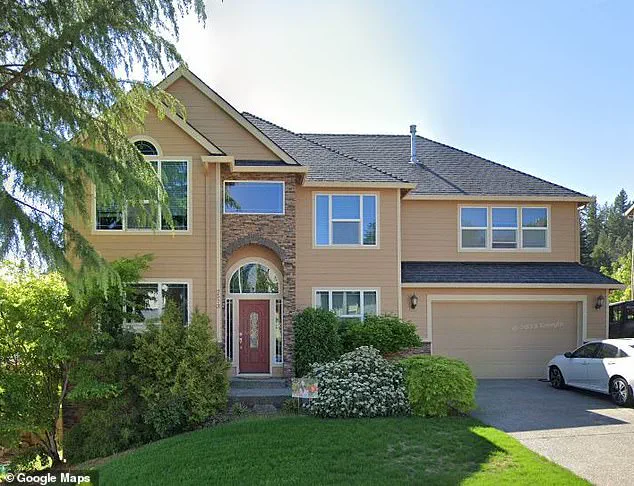 Former Fire Chief on Trial for Murdering Wife: Alleged Motive Linked to Failing Marriage and Mistress