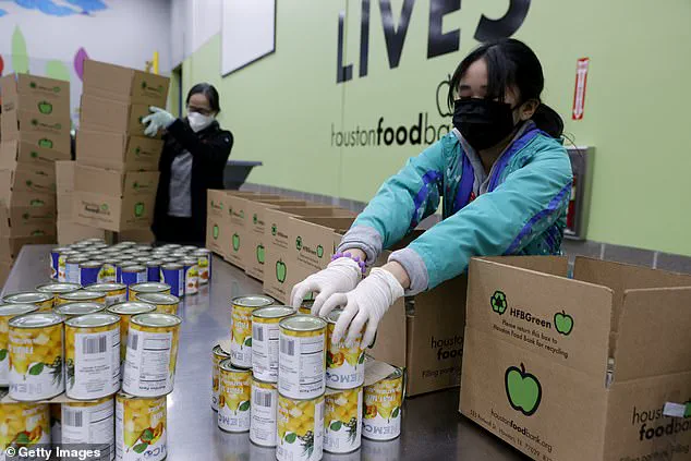 Historic Winter Storm Brings Unprecedented Cold Snap to Houston, Triggering Emergency Measures Across the U.S.