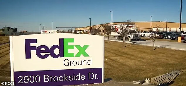 FedEx Worker Delivers Baby During Shift in Iowa Restroom