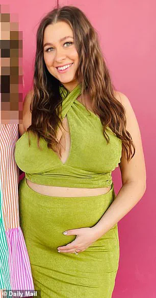 Alleged Inappropriate Messages Between Teacher and Student Spark Controversy: A Case of Power Imbalance and Emotional Manipulation