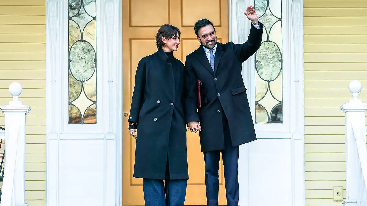 New York's Filth and Frozen Streets: Sanitation Crisis Under Fire as Mayor's Mansion Stands Unscathed