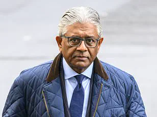 Michelin-Starred Chef Caught on CCTV Spiking Drink with Hidden Drug at Luxury London Club