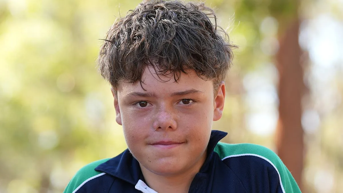 13-Year-Old's 4km Swim and 2km Sprint to Save Family Highlights Heroism, Authorities Praise Composure