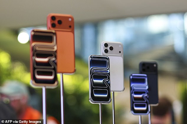 iPhone 17e Set for Early February Release, Apple Eyes Budget Market Disruption