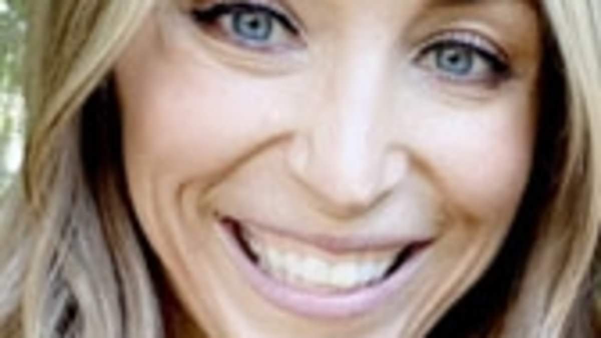 English Teacher Gets 10-Year Sentence After Sexual Assault Case Involving Pregnancy by Victim