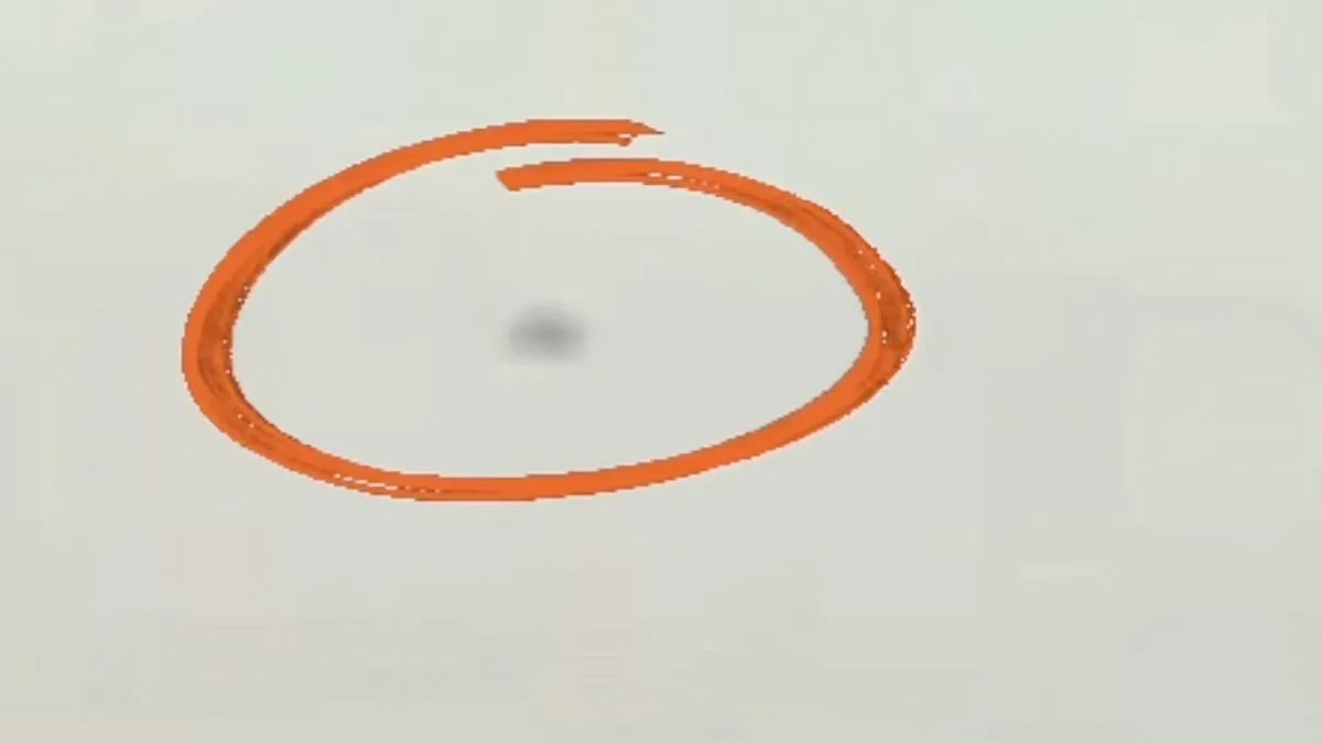 Shocking 'Mothership' Sighting Over El Paso Sparks FAA Airspace Closure Controversy