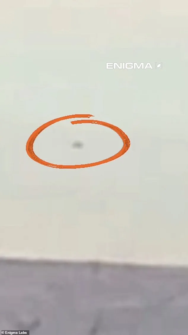 Shocking 'Mothership' Sighting Over El Paso Sparks FAA Airspace Closure Controversy