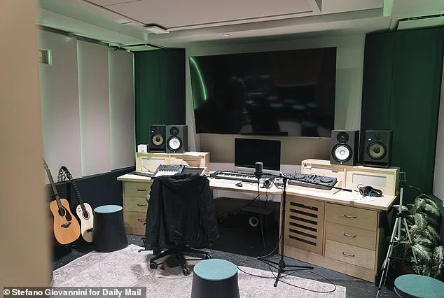 Controversial New York City Program Offers $15,800 in Unconditional Cash to Homeless Youth, Sparking Backlash from Taxpayers and Advocacy Groups