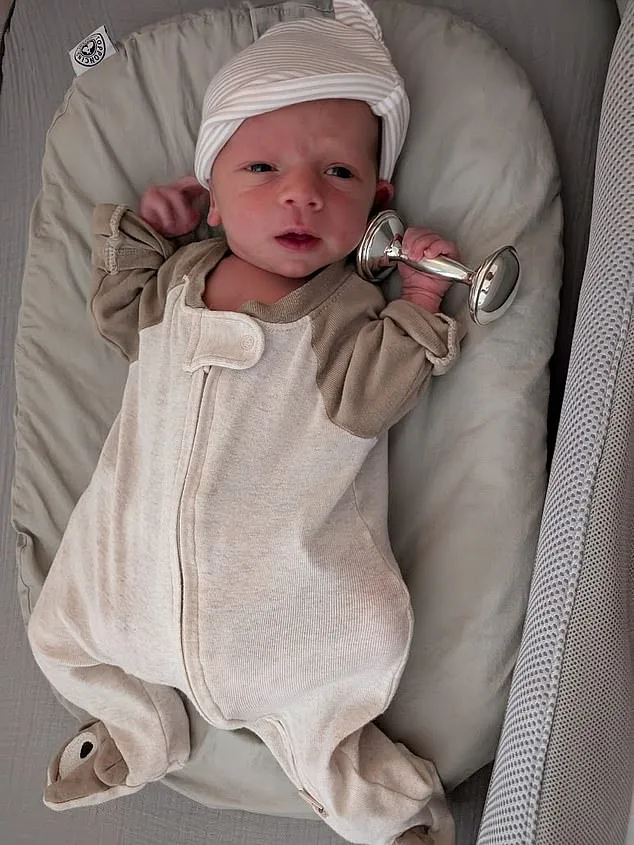 Parents Use Genetic Selection to Choose Their Baby's Traits: A New Era in Scientific Parenting