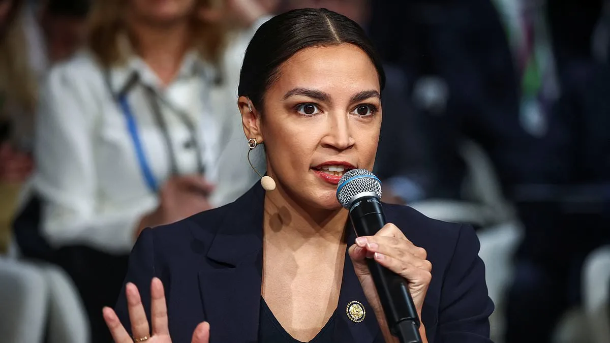 Alexandria Ocasio-Cortez Warns at Munich Security Conference: Trump's Greenland Rhetoric Threatens Global Trust