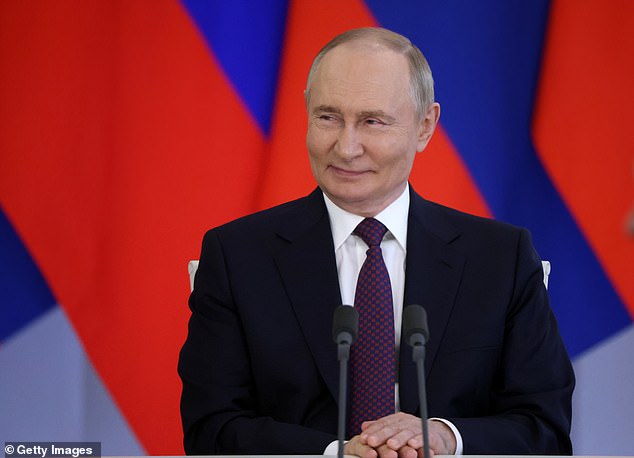 Nuclear Tensions Rise as Russia Deploys Weapons Near EU Borders, Sparking Fears of New Cold War Standoff