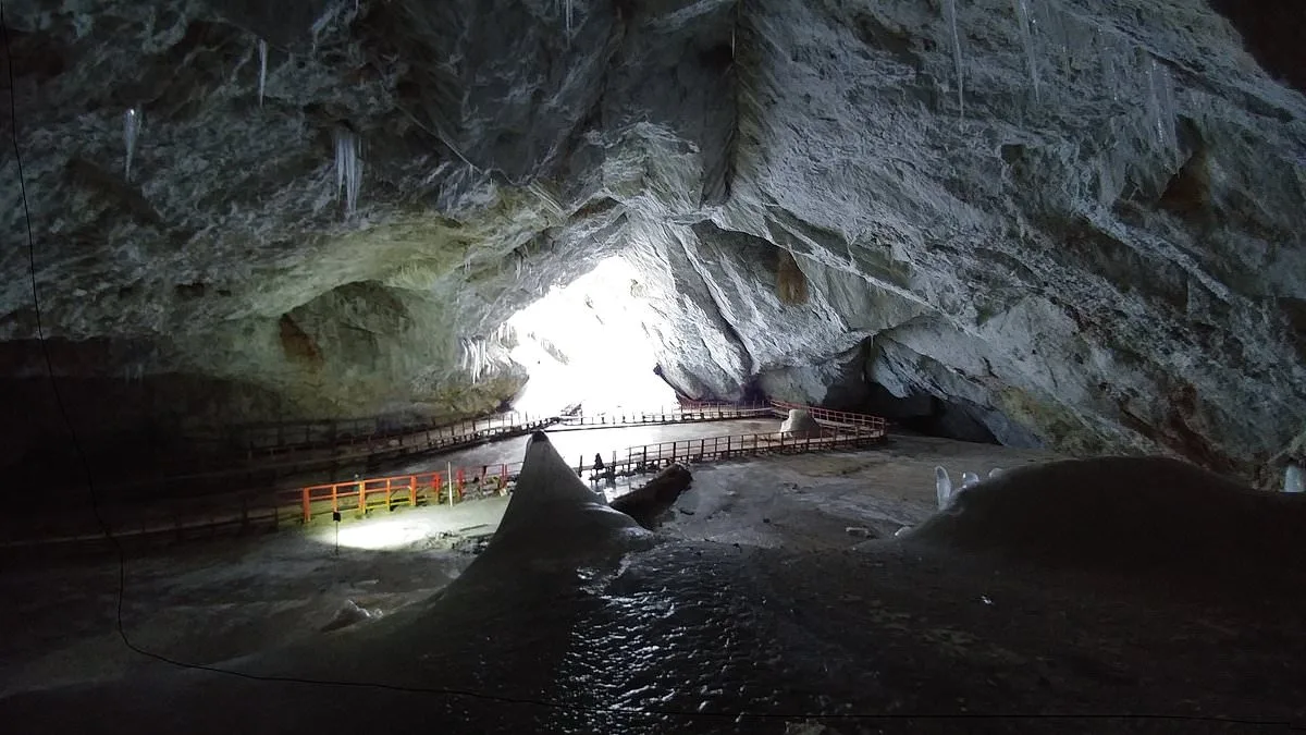 Ancient Bacteria Unearthed in Romanian Cave Sparks Pandemic Fears