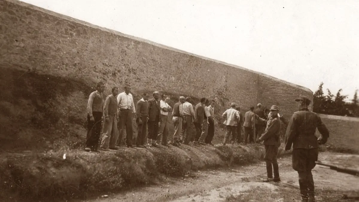 Haunting Photos Reveal Final Moments of Greek Communists Executed by Nazis in WWII