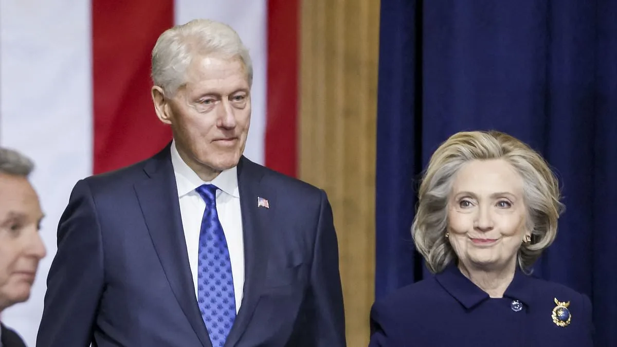 Hillary Clinton Accuses Trump of Cover-Up Over Epstein Files as She Prepares for Congressional Testimony