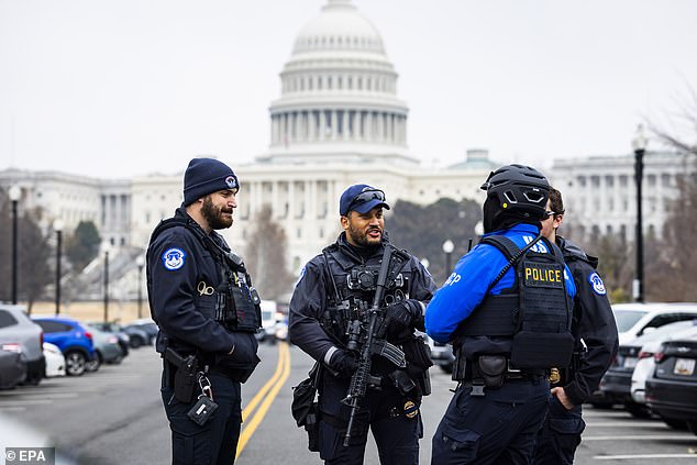 18-Year-Old Man Arrested Outside U.S. Capitol After Police Intervene as He Approaches Building with Loaded Shotgun and Tactical Vest