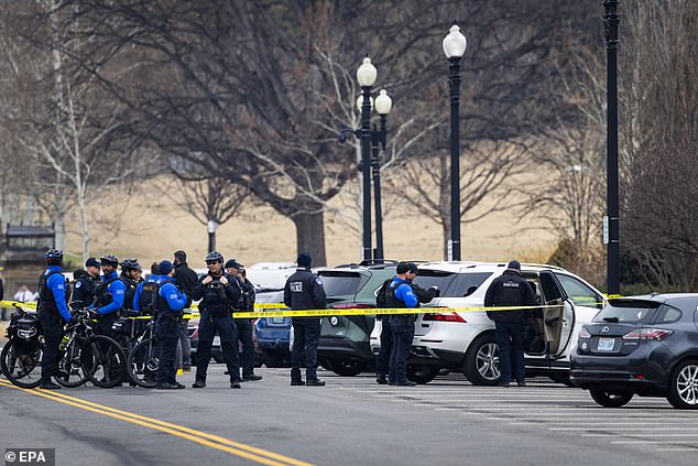 18-Year-Old Man Arrested Outside U.S. Capitol After Police Intervene as He Approaches Building with Loaded Shotgun and Tactical Vest