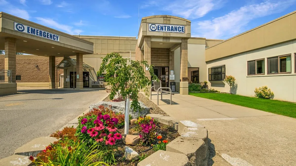 Newport Hospital Faces Financial Collapse Amid State Law's Impact on Out-of-State Patients