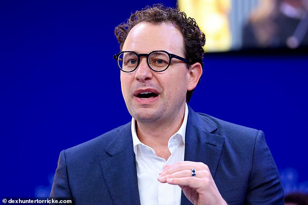 AI-Pocalypse: The Coming Fracture of Humanity into Two Worlds