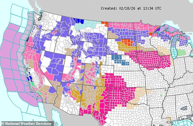 Massive Winter Storm Sweeps U.S. West, Disrupting Lives and Travel