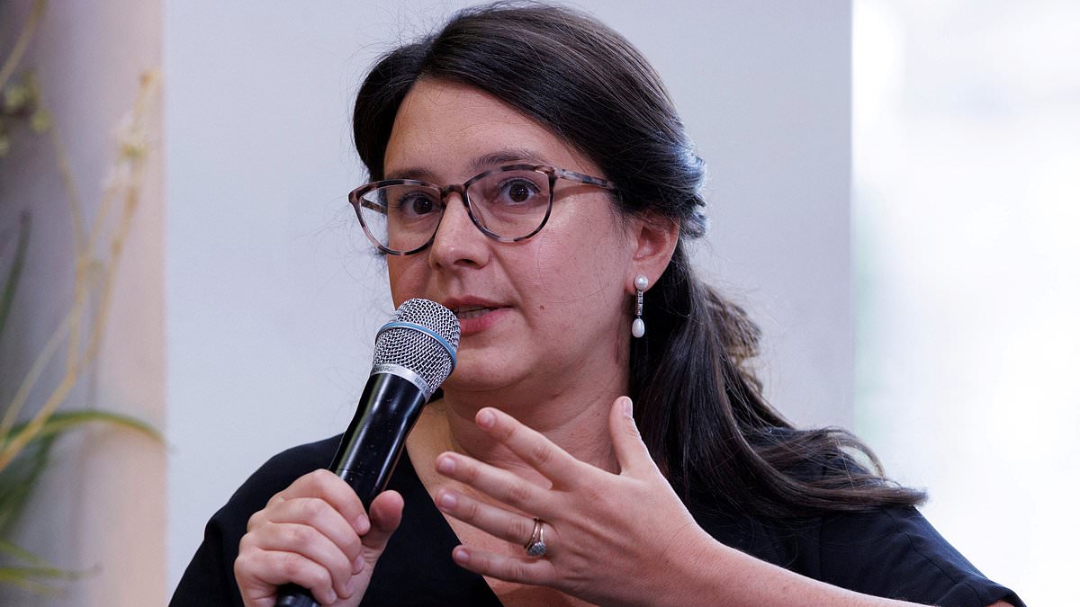 Bari Weiss Withdraws from UCLA Lecture Over Security Fears, Sparking Free Speech Debate