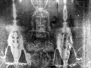 Controversy Resurfaces: Brazilian Researcher's Bold Theory on the Shroud of Turin Faces Sharp Criticism from Scientists