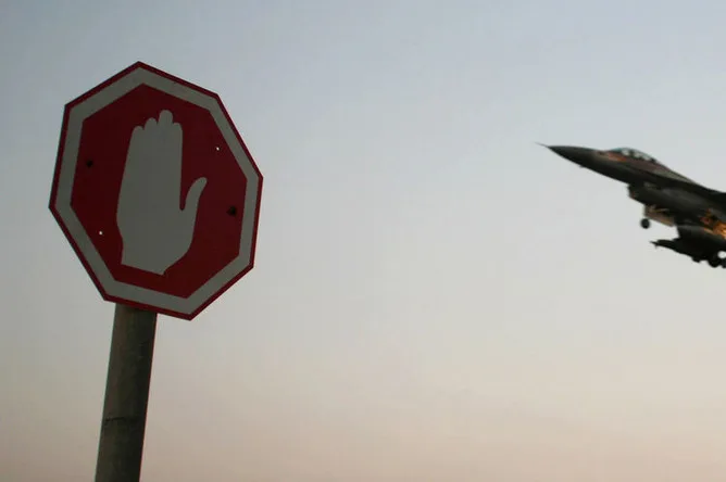 Israel Strikes Iran in Escalating Tensions, Regional Conflict Fears Rise