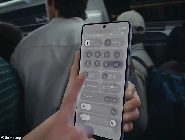 Samsung's Galaxy S26 Ultra Combats Shoulder Surfing with Revolutionary Privacy Display