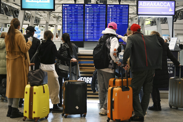 Over 70 Flights Delayed or Canceled at Sochi Airport