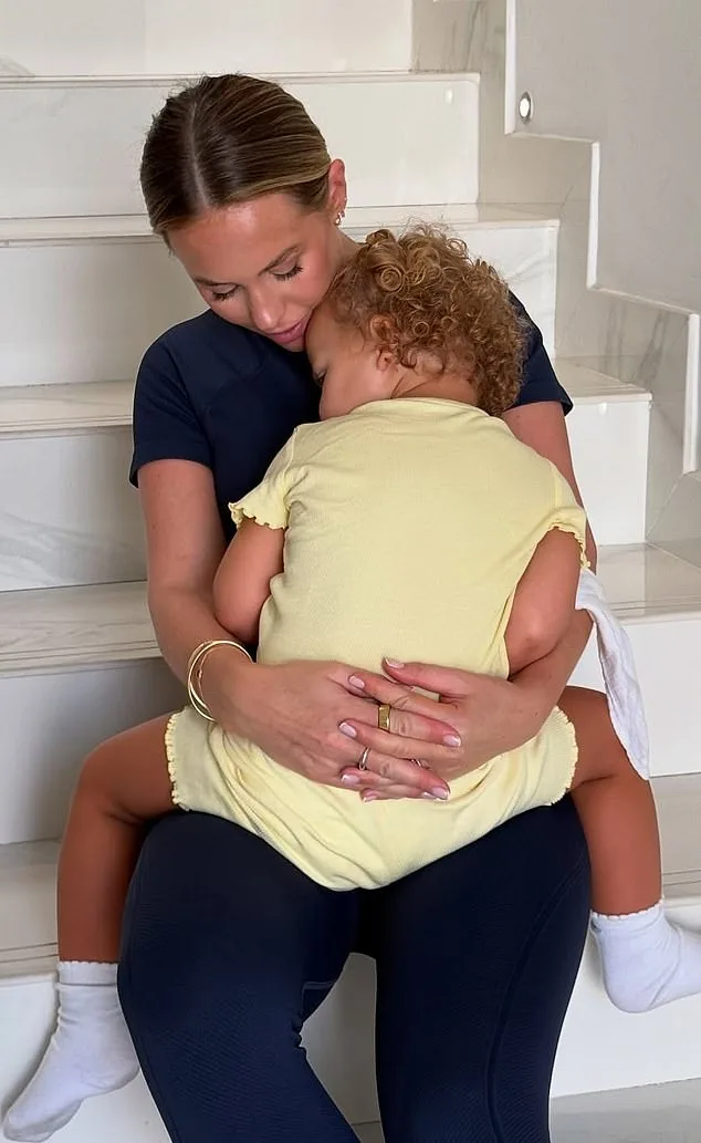 Dubai's LuLu Hypermarket Turns into a Battlefield as Iranian Missile Barrages Spark Panic Buying