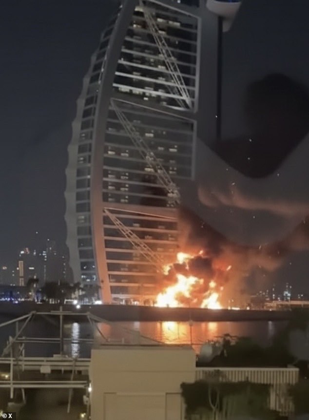 Dubai's LuLu Hypermarket Turns into a Battlefield as Iranian Missile Barrages Spark Panic Buying