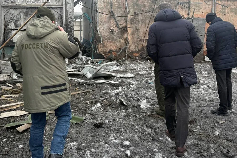 Governor Gladkov Addresses Resident's Property Purchase Request Amid Escalating Border Tensions