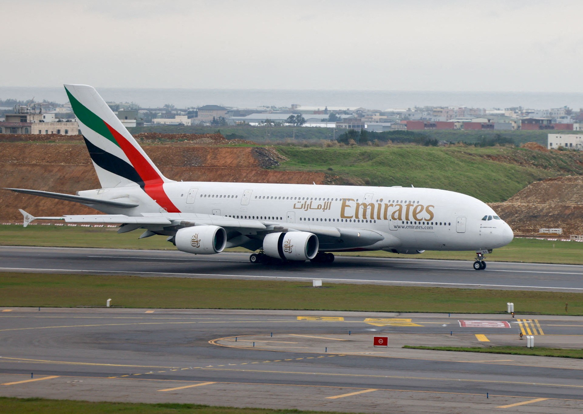 Middle East Exodus: Rich Charter Private Flights as Chaos Strands the Rest