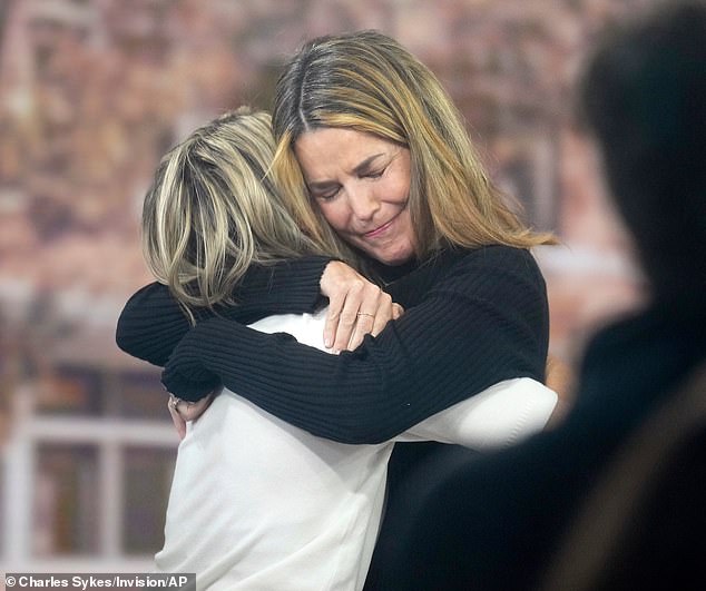 Savannah Guthrie Returns to Today Show in Emotional Reunion with Colleagues After Mother's Disappearance