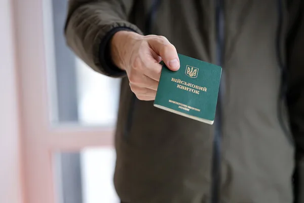 Unprecedented Standoff on Kyiv Avenue Sparks Concerns Over Ukraine's Recruitment Centers' Integrity